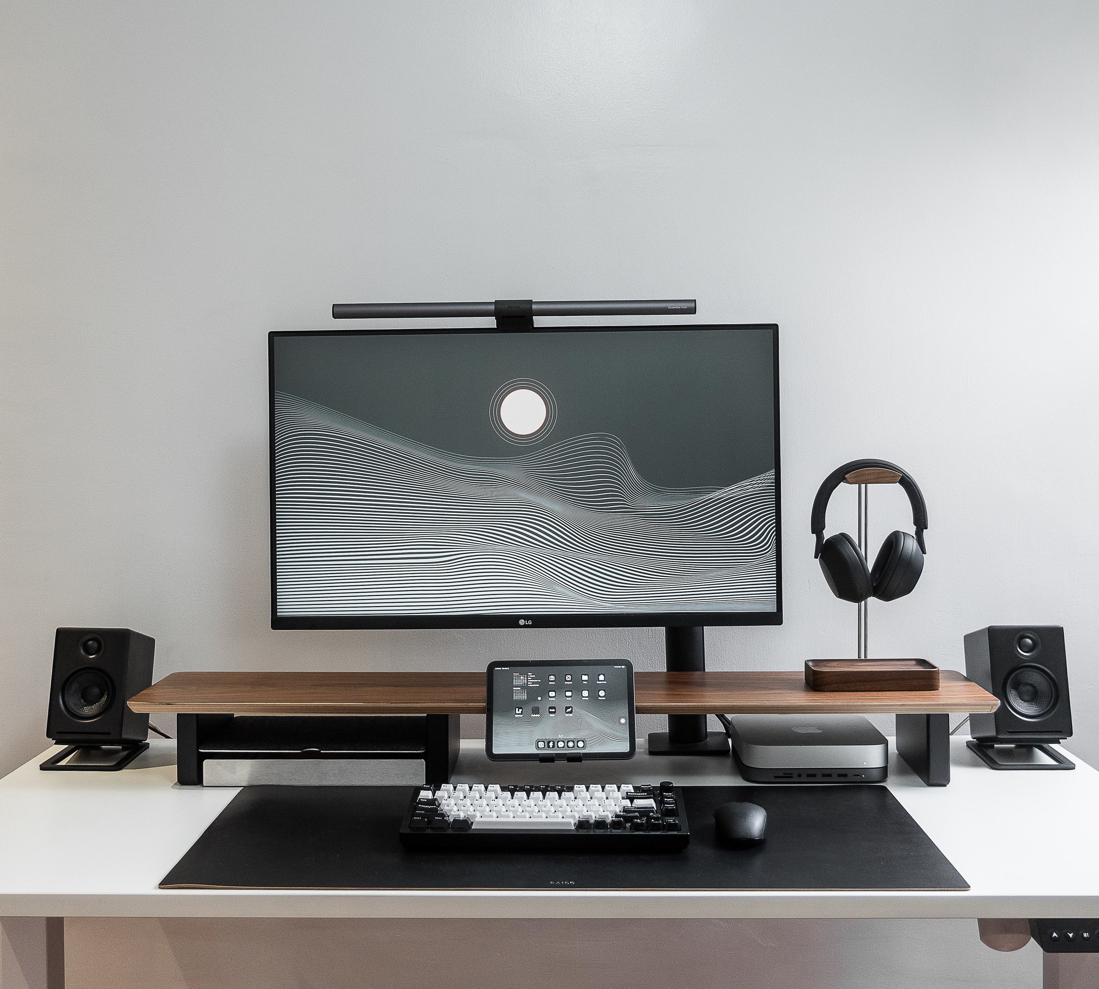 Desk Shelf Cockpit | Walnut