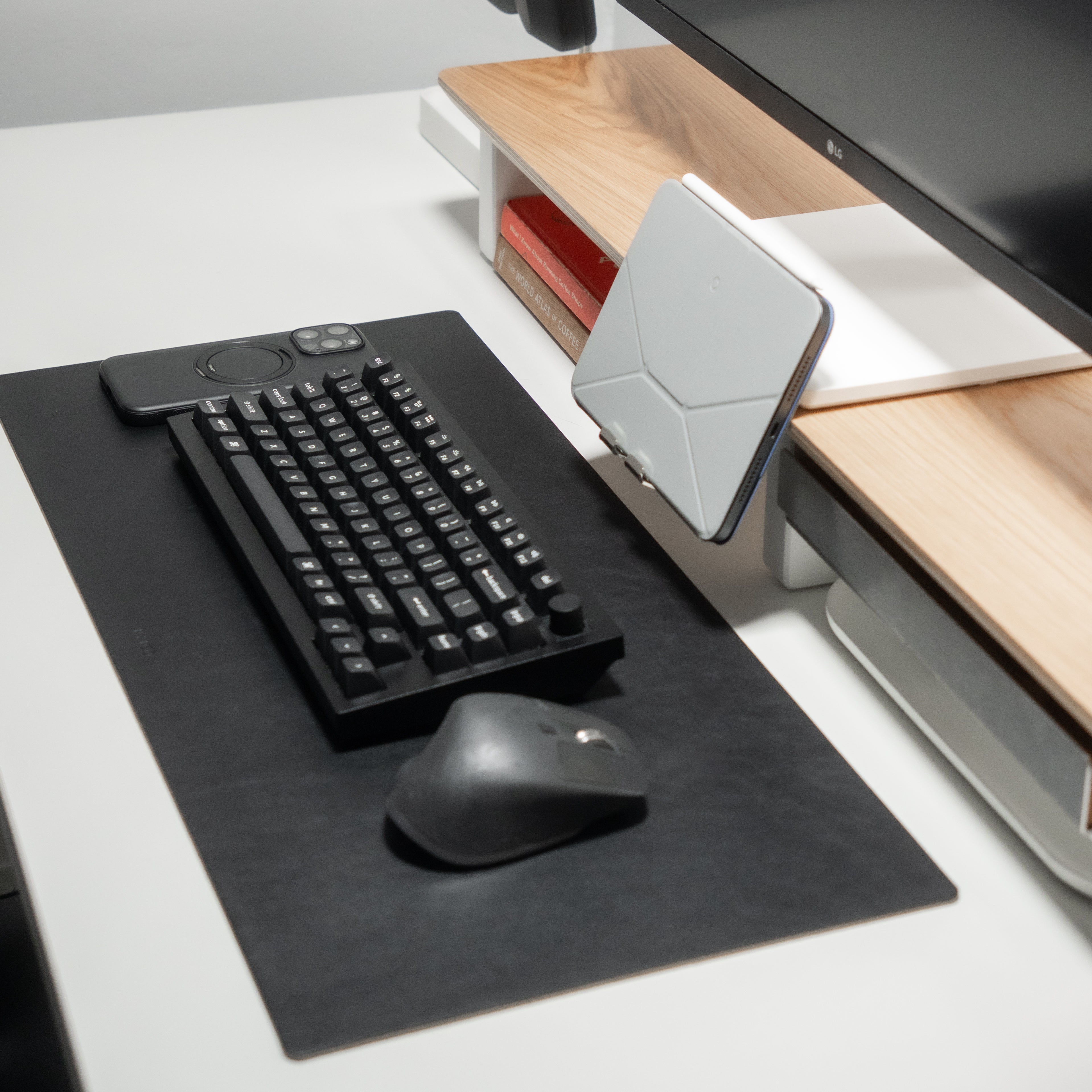 Desk Setup Cockpit | Oak